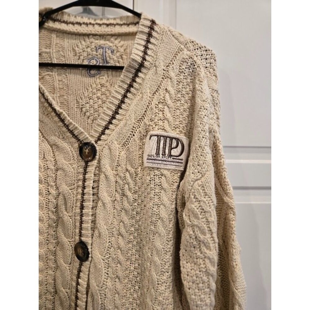 Taylor Swift Cardigan Sweater Tortured Poet Department Beige Cable Womens XS/SM - Picture 2 of 6